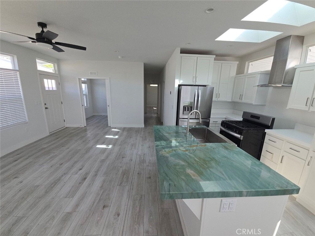 1 Heather, Northridge, CA 91324 — exterior