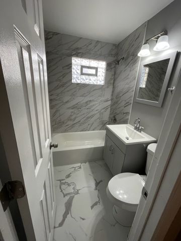 14658 Lincoln Avenue, Dolton, IL 60419