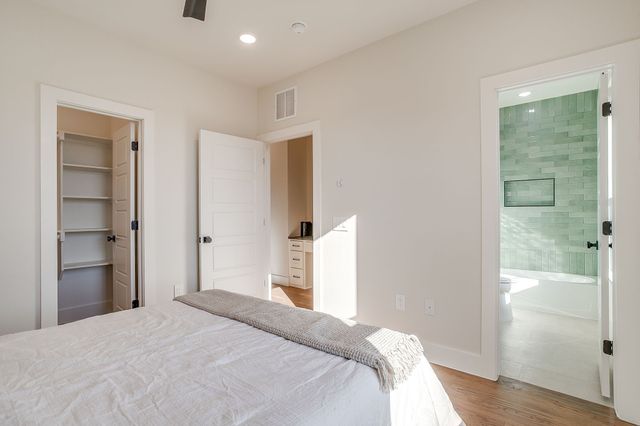 2824 Weisenberger Street 102, Fort Worth, TX 76107