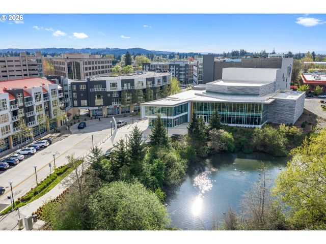 12600 Sw CRESCENT St 206, Beaverton, OR 97005