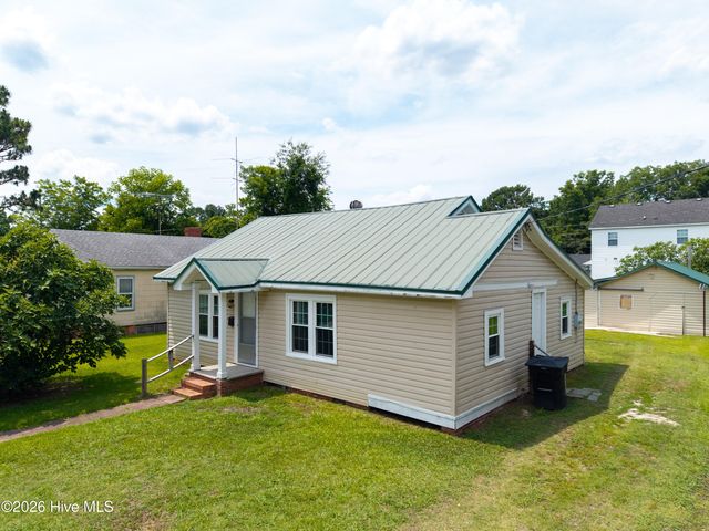 508 Hemlock Street, Elizabeth City, NC 27909