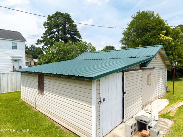508 Hemlock Street, Elizabeth City, NC 27909
