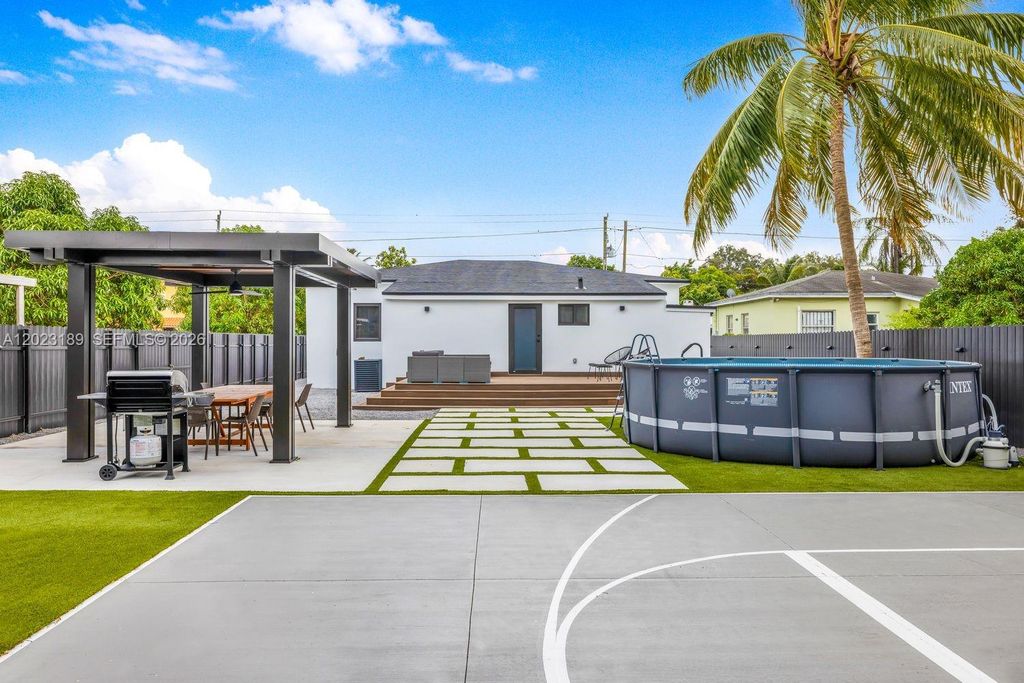 121 NW 53rd Street, Miami, FL 33127