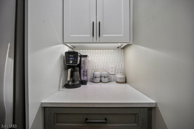 23 Andover Pl, Bloomfield Twp., NJ 07003