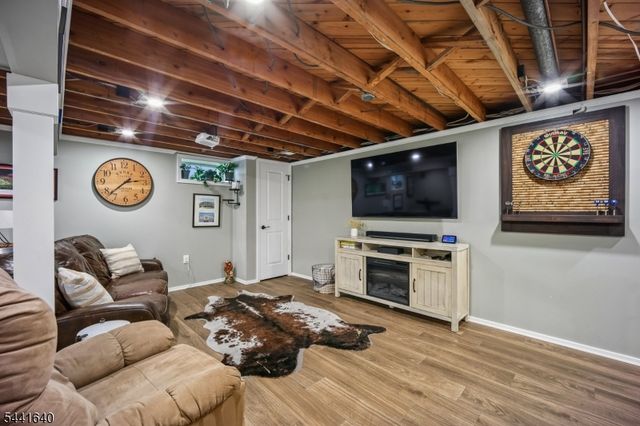 23 Andover Pl, Bloomfield Twp., NJ 07003