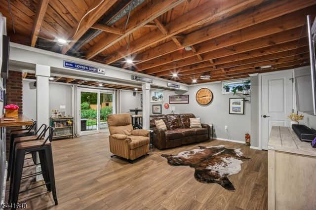 23 Andover Pl, Bloomfield Twp., NJ 07003