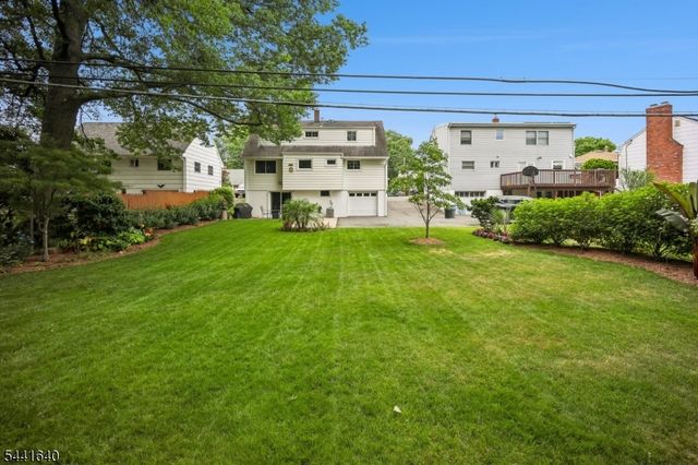 23 Andover Pl, Bloomfield Twp., NJ 07003