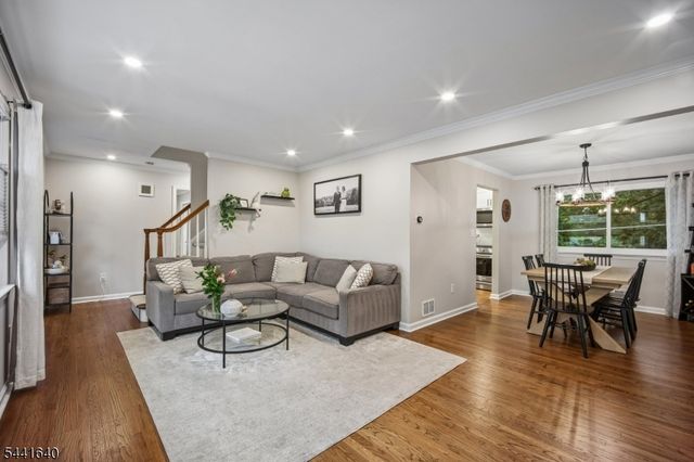 23 Andover Pl, Bloomfield Twp., NJ 07003