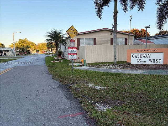 35303 SW 180th Ave 391, Homestead, FL 33034