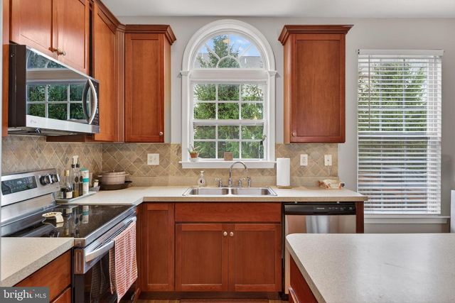 205 HEATHER WAY, Morgantown, PA 19543