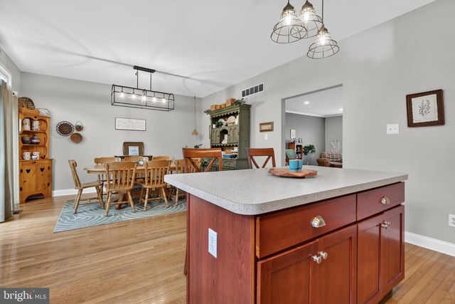 205 HEATHER WAY, Morgantown, PA 19543
