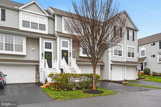 205 HEATHER WAY, Morgantown, PA 19543