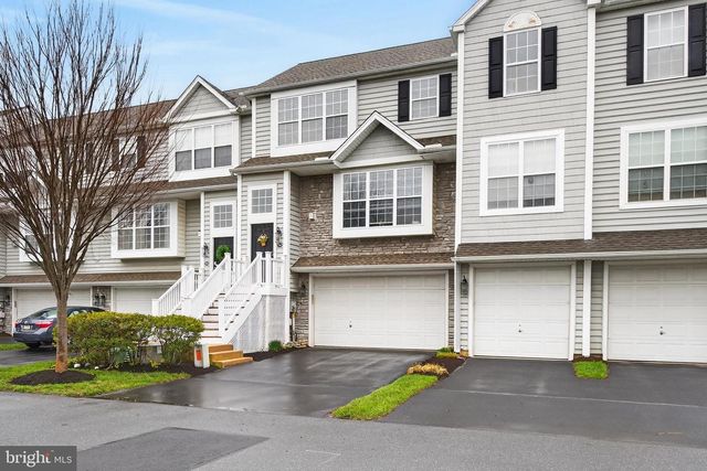 205 HEATHER WAY, Morgantown, PA 19543