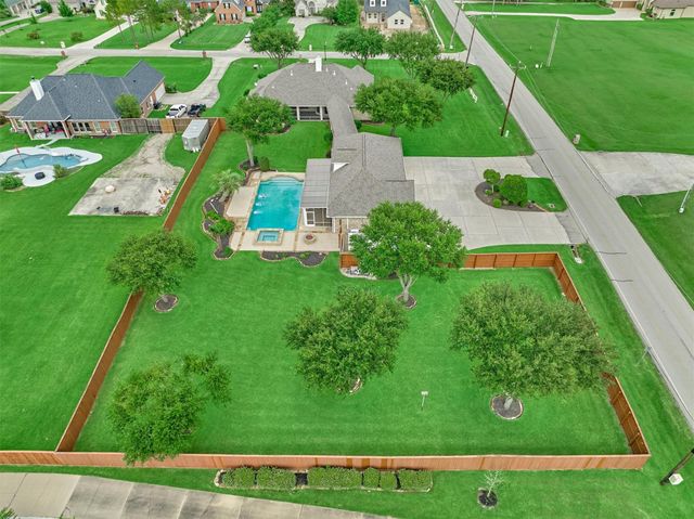 11833 Seashell Circle, Montgomery, TX 77356