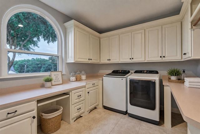 11833 Seashell Circle, Montgomery, TX 77356