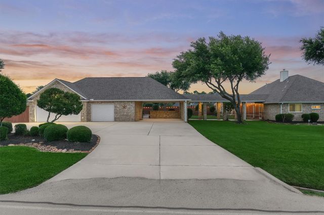 11833 Seashell Circle, Montgomery, TX 77356
