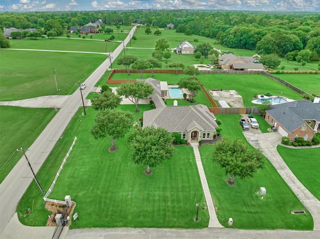 11833 Seashell Circle, Montgomery, TX 77356