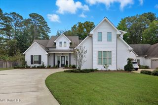 707 S Chickasaw Drive, Flowood, MS 39232