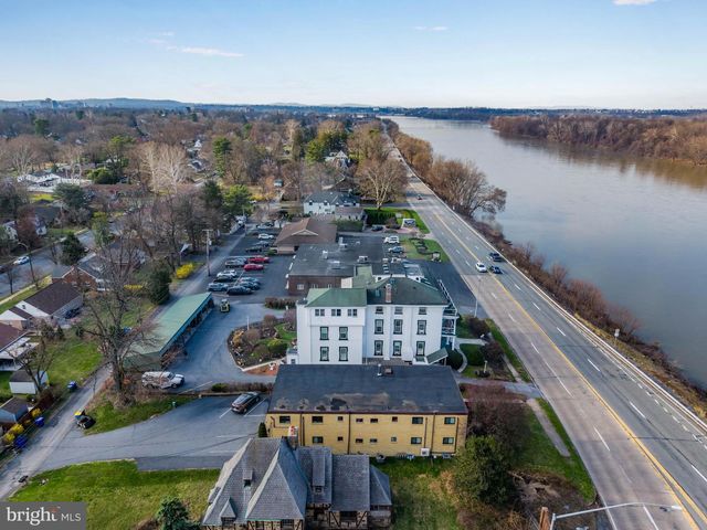 3643 N FRONT ST, Harrisburg, PA 17110