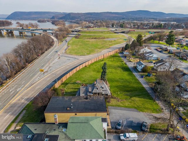 3643 N FRONT ST, Harrisburg, PA 17110