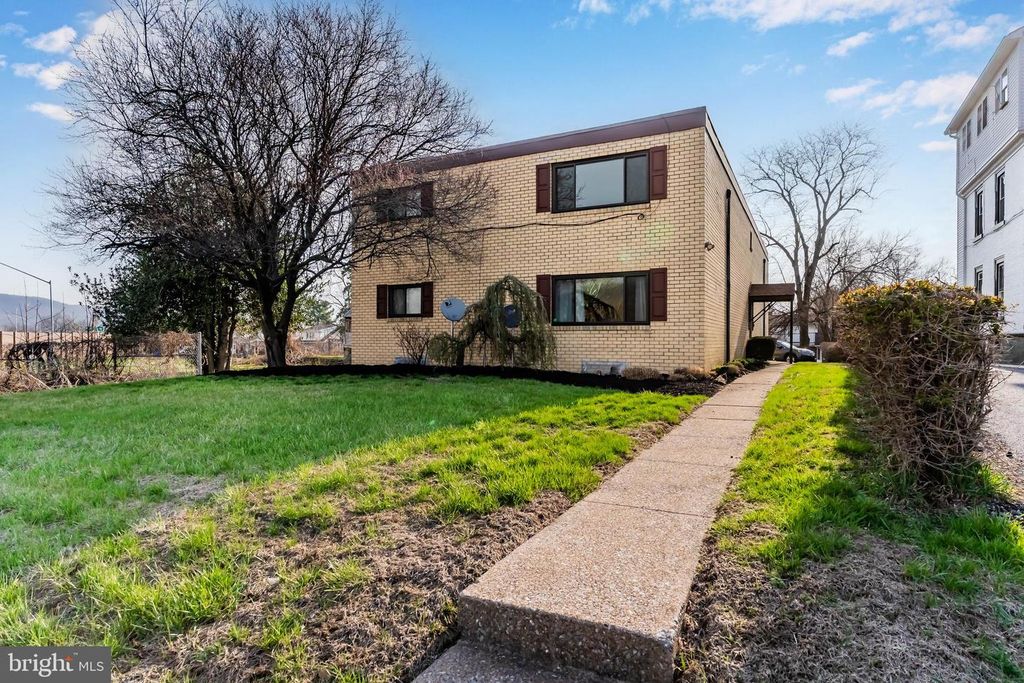 3643 N FRONT ST, Harrisburg, PA 17110