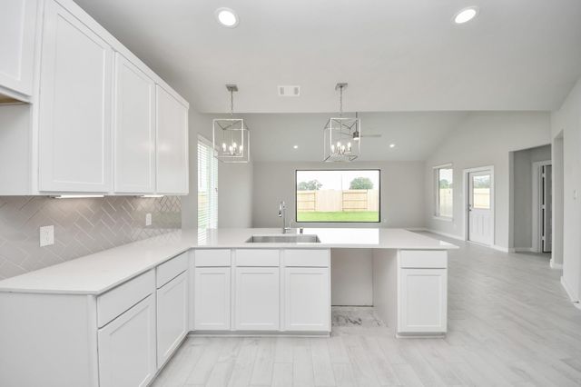 11822 Royal Willow Lane, Houston, TX 77066