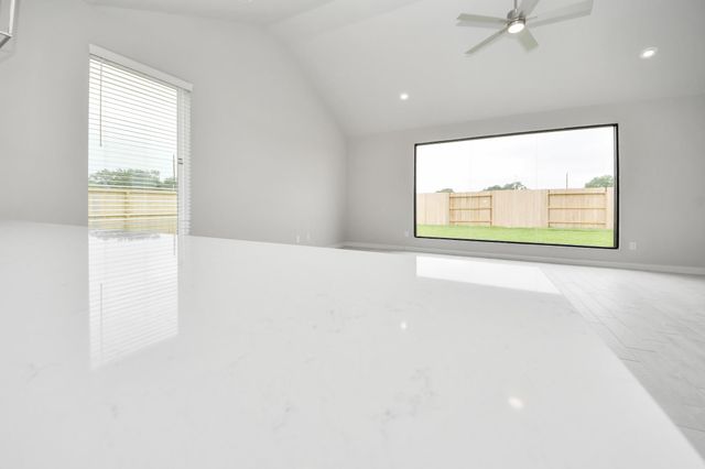 11822 Royal Willow Lane, Houston, TX 77066