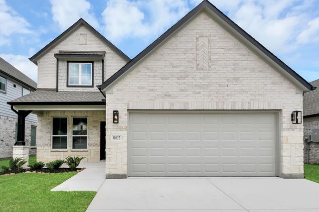 11822 Royal Willow Lane, Houston, TX 77066