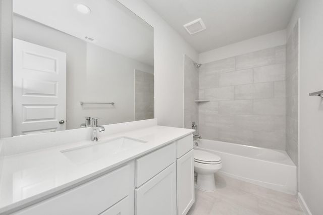 11822 Royal Willow Lane, Houston, TX 77066