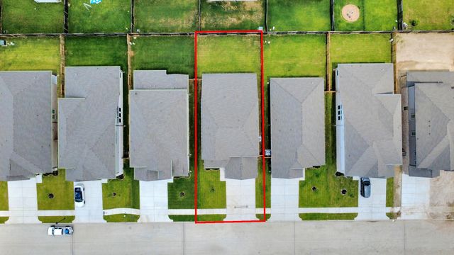 11822 Royal Willow Lane, Houston, TX 77066