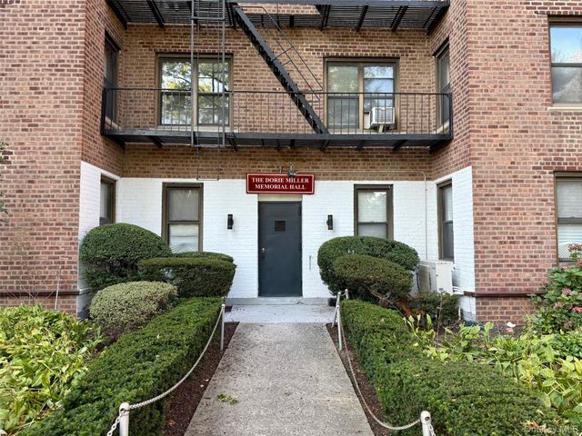 112-24 Northern Boulevard 3G, Corona, NY 11368
