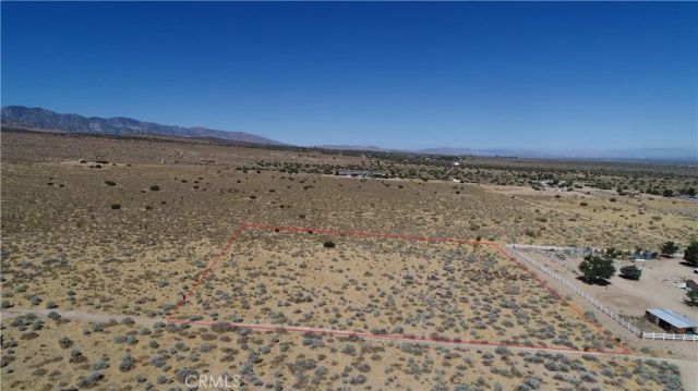 31500 227th Street East, Llano, CA 93544