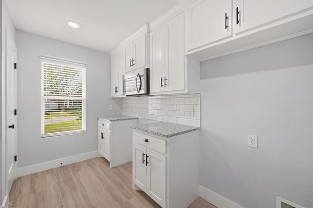 1523 W Bond Street, Denison, TX 75020