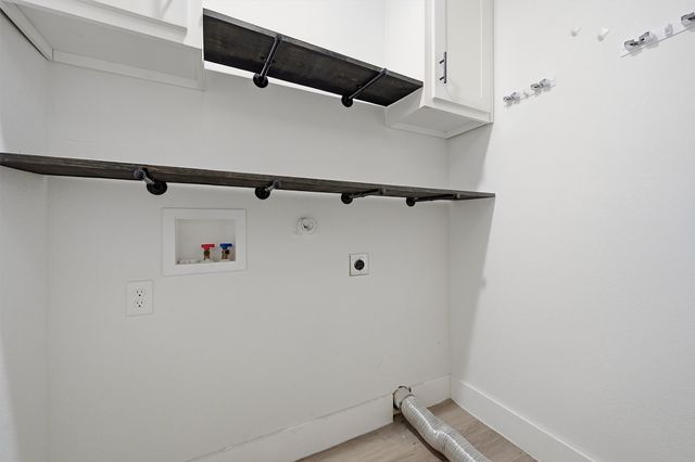 1523 W Bond Street, Denison, TX 75020