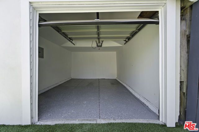 6018 S Harcourt Avenue, Los Angeles, CA 90043