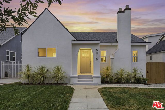 6018 S Harcourt Avenue, Los Angeles, CA 90043