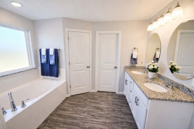 100 Midway Meadows, Pottsboro, TX 75076