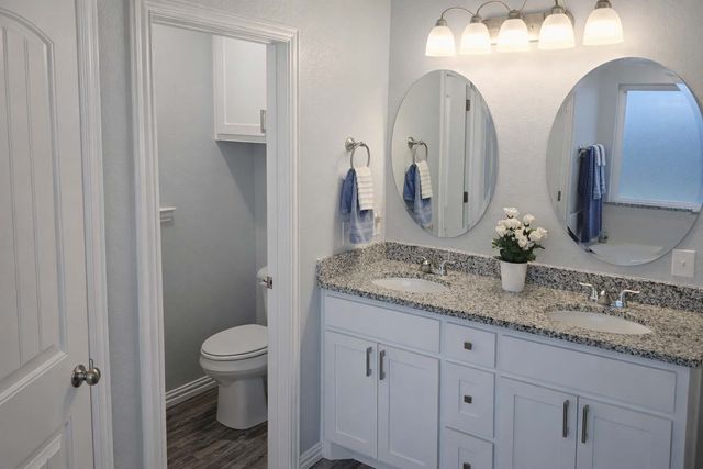 100 Midway Meadows, Pottsboro, TX 75076