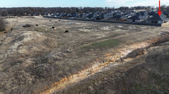 100 Midway Meadows, Pottsboro, TX 75076