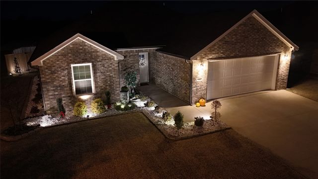 100 Midway Meadows, Pottsboro, TX 75076