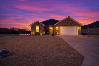 100 Midway Meadows, Pottsboro, TX 75076