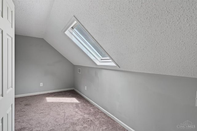 5065 Western Hills Ave, Cincinnati, OH 45238