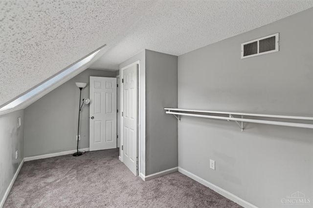 5065 Western Hills Ave, Cincinnati, OH 45238