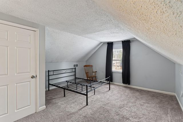 5065 Western Hills Ave, Cincinnati, OH 45238