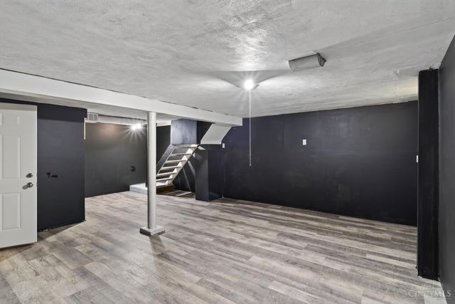 5065 Western Hills Ave, Cincinnati, OH 45238