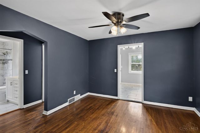 5065 Western Hills Ave, Cincinnati, OH 45238
