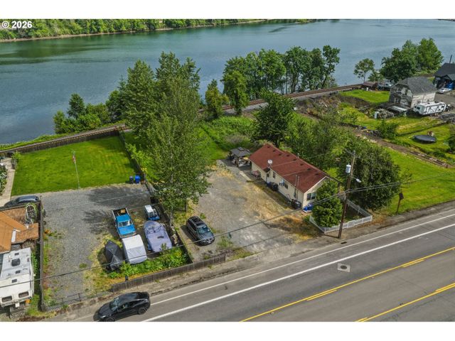 715 S MCLOUGHLIN Blvd, Oregon City, OR 97045