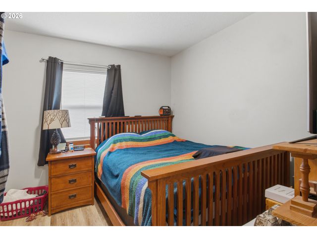 715 S MCLOUGHLIN Blvd, Oregon City, OR 97045