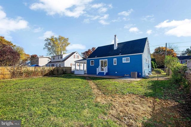 204 WOODPECKER LN, Mount Holly, NJ 08060