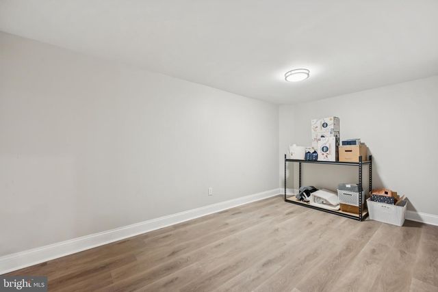 204 WOODPECKER LN, Mount Holly, NJ 08060